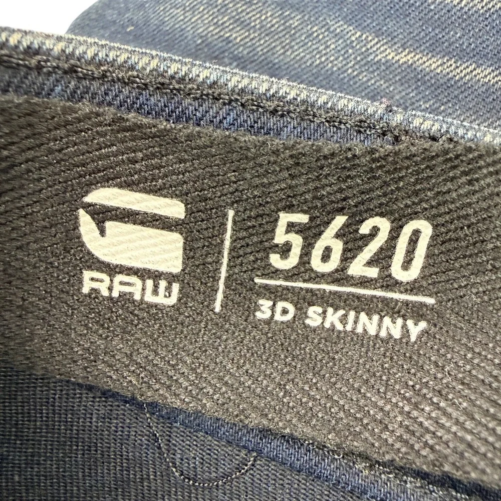 G-Star measurements waist